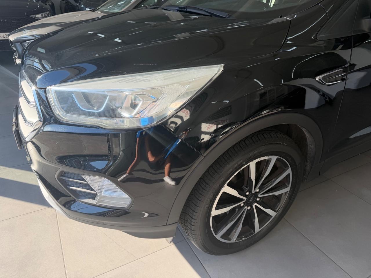 Ford Kuga 1.5 120 CV 2WD ST LINE finanziabile
