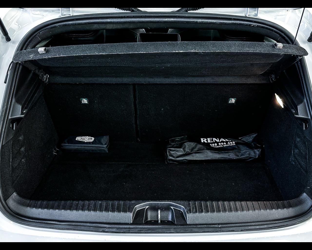 RENAULT Clio 5ª serie - Clio Full Hybrid E-Tech 140 CV 5 porte R.S.