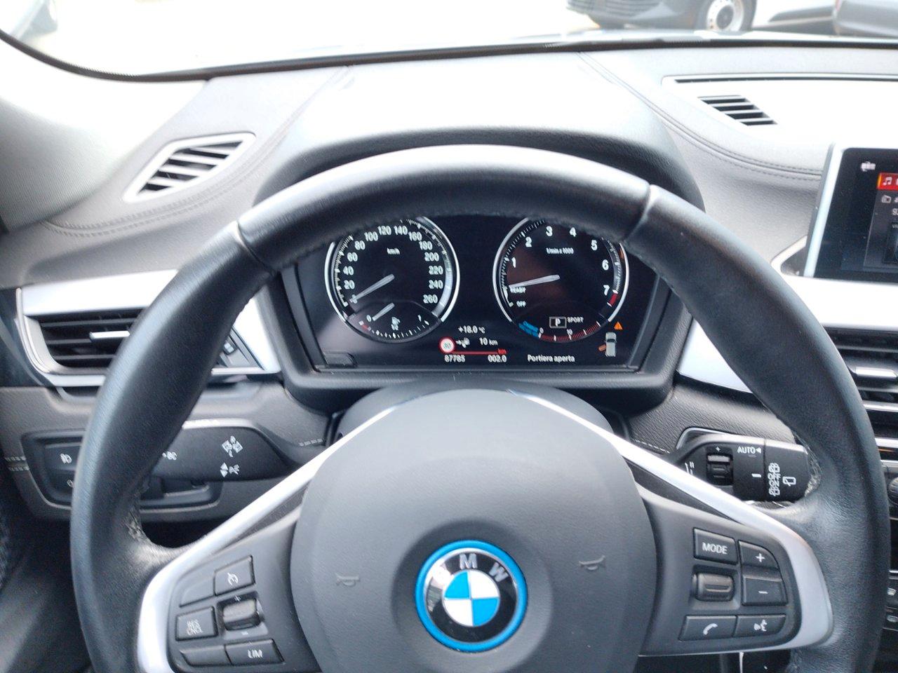 BMW X2 xdrive25e Business X auto