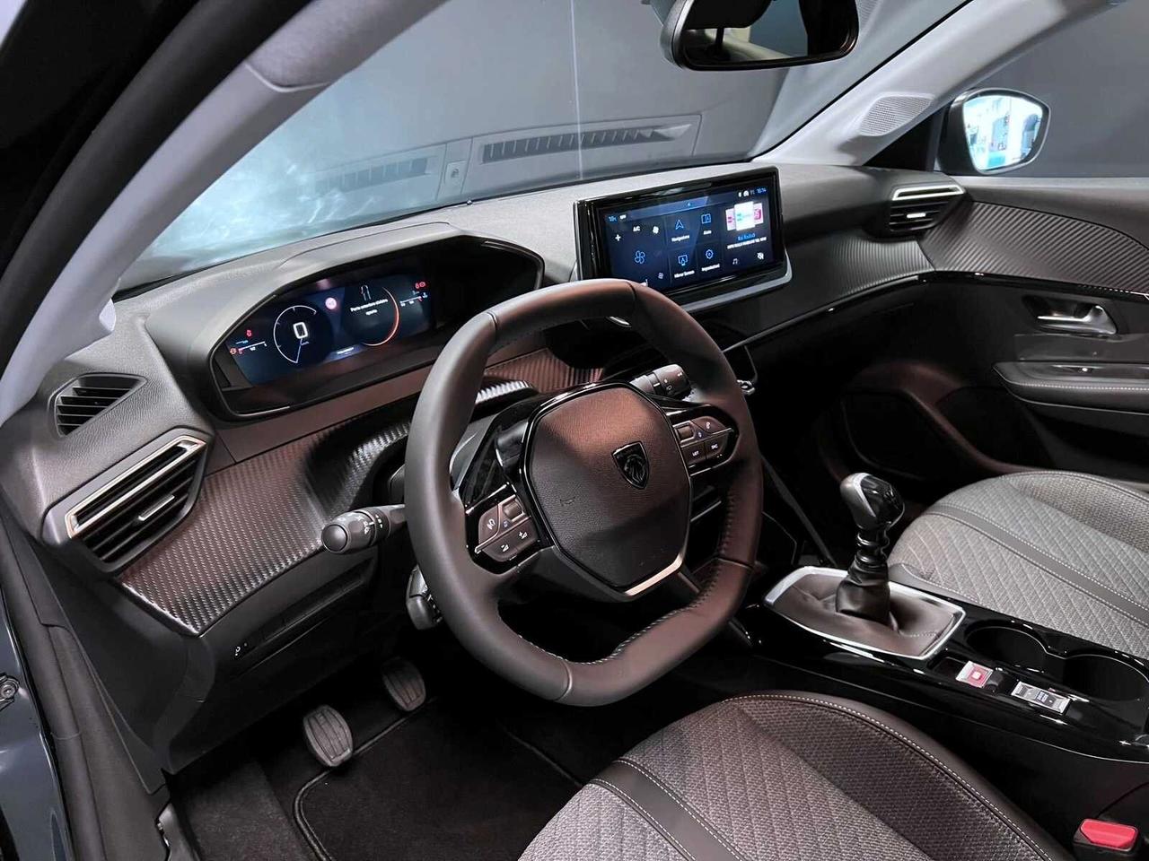 PEUGEOT 208 1.2 PURE TECH 100 CV ALLURE KM0