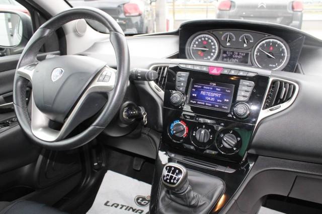 Lancia Ypsilon 1.0 firefly hybrid Maryne s&s 70cv