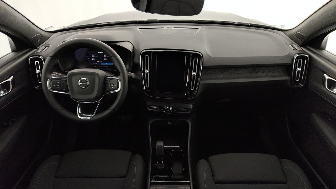 VOLVO C40 single motor extend.range Core rwd