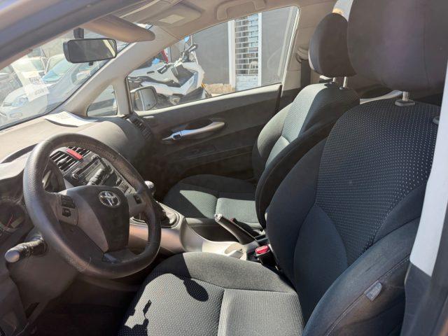 TOYOTA Auris 1.4 D-4D 5 porte