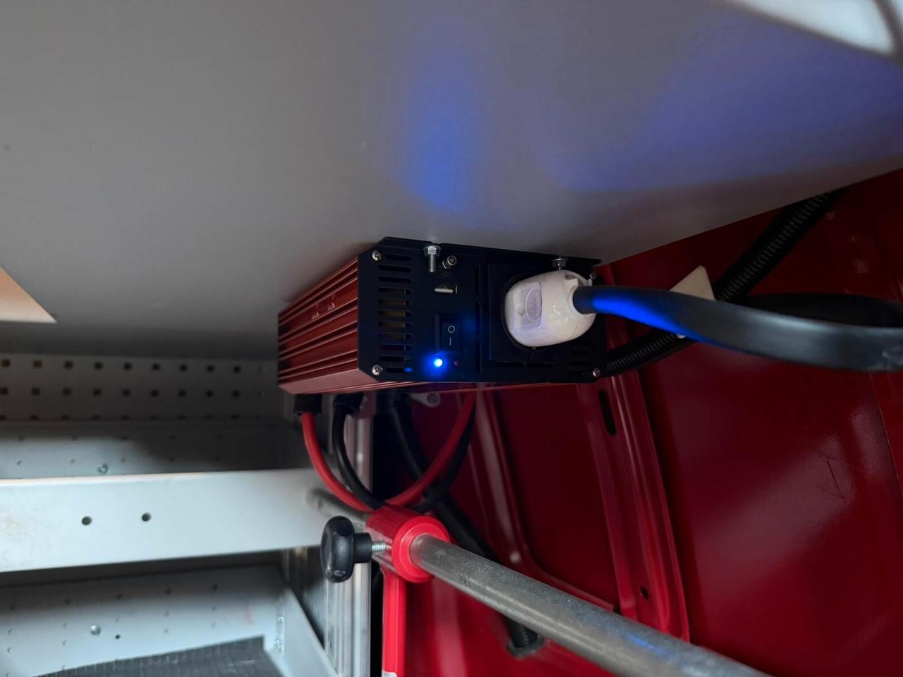 Volkswagen Caddy 2.0 TDI 122 CV 4MOTION IVA ESPOSTA!