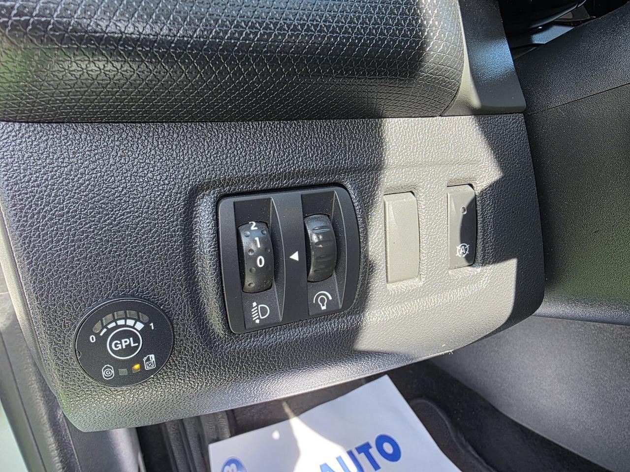 Renault Clio 0.9 BGPL my2018(GARANTITA-IVA INCL)