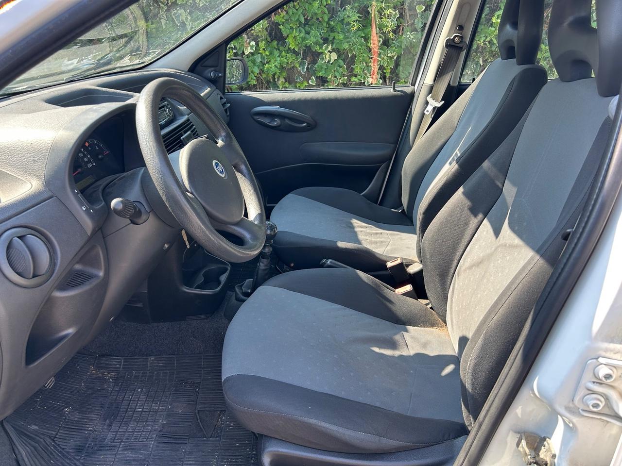 Fiat Punto 1.2 5 porte