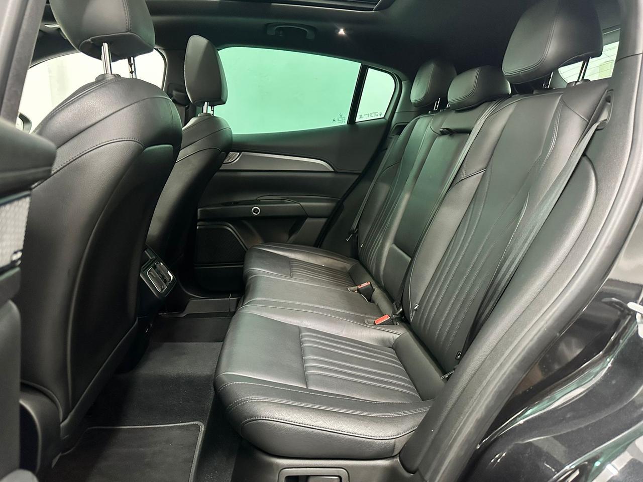 Maserati Grecale MHEV 300 CV AWD GT