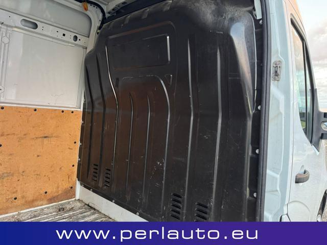 NISSAN NV400 33 2.3 dCi 130CV PM-TM Furgone