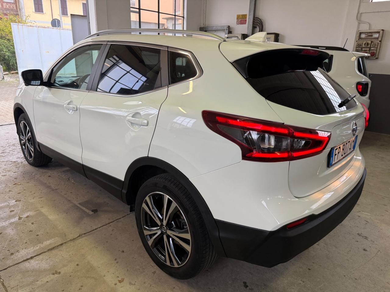 Nissan Qashqai 1.2 DIG-T N-Connecta