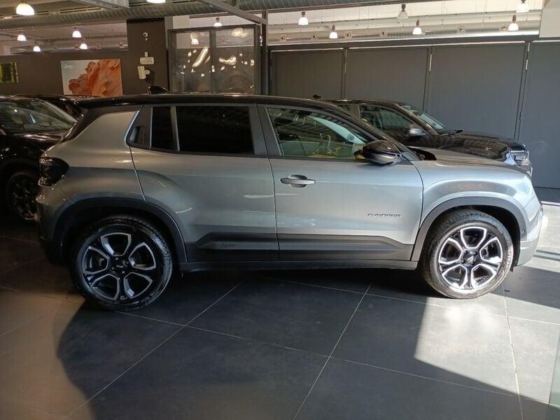 Jeep Avenger Avenger BEV Summit