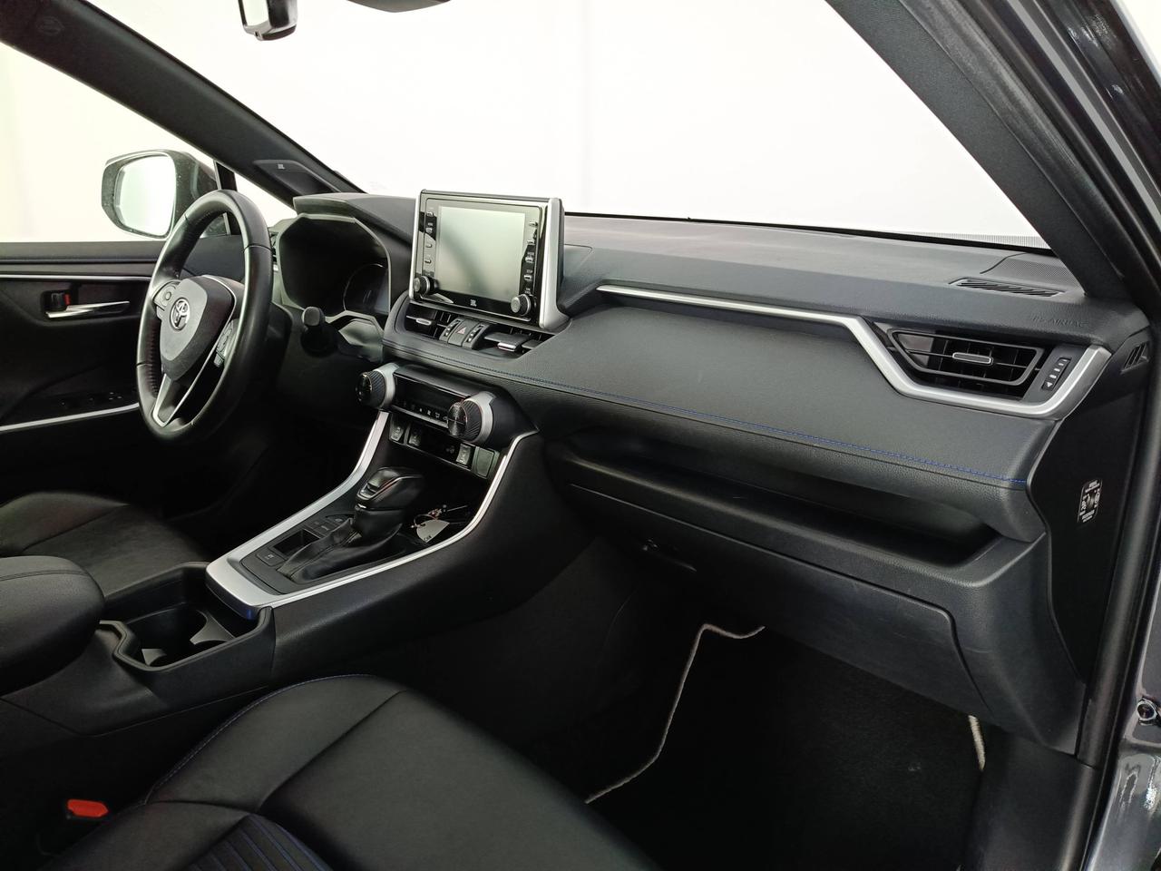 TOYOTA Rav4 V 2019 - Rav4 2.5 vvt-ie h Style 2wd 218cv e-cvt