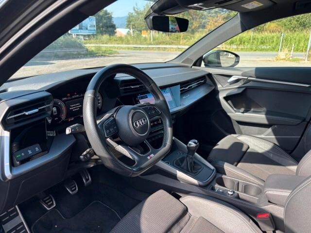 Audi A3 Sedan 35 TDI S line edition