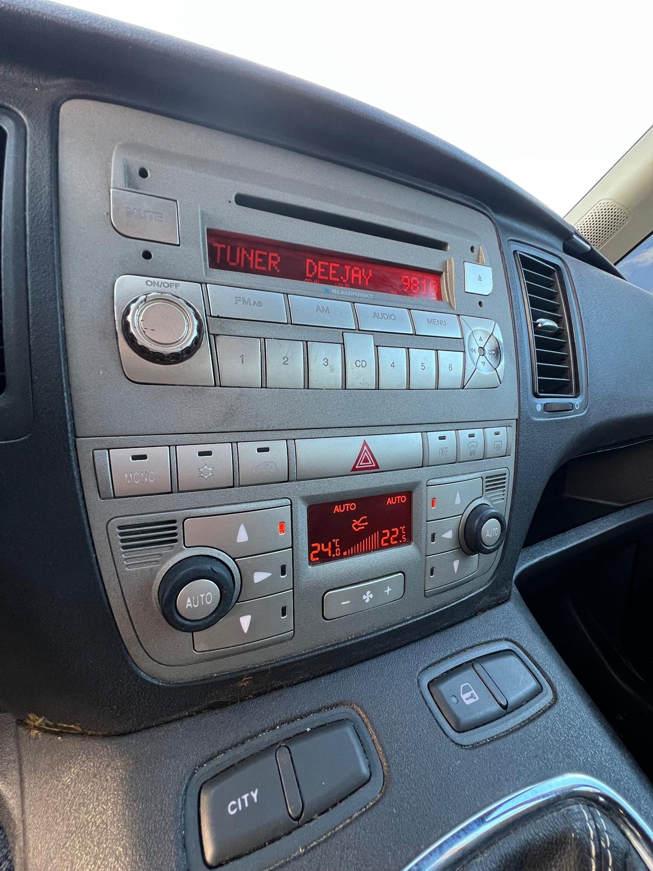 Lancia MUSA 1.4 16V Poltrona Frau