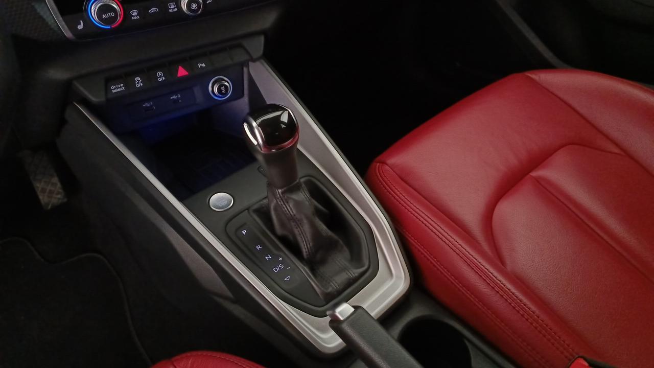 AUDI A1 Sportback 40 2.0 tfsi 200cv S Line Edition s-tronic