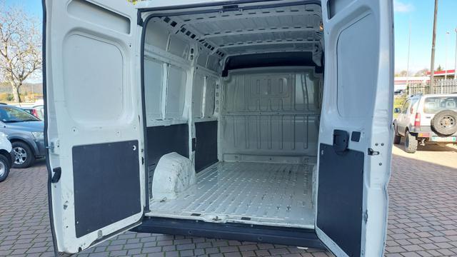 PEUGEOT Boxer 330 2.2 BlueHDi 120 S&S PM-TA Furgone 90.000 Km