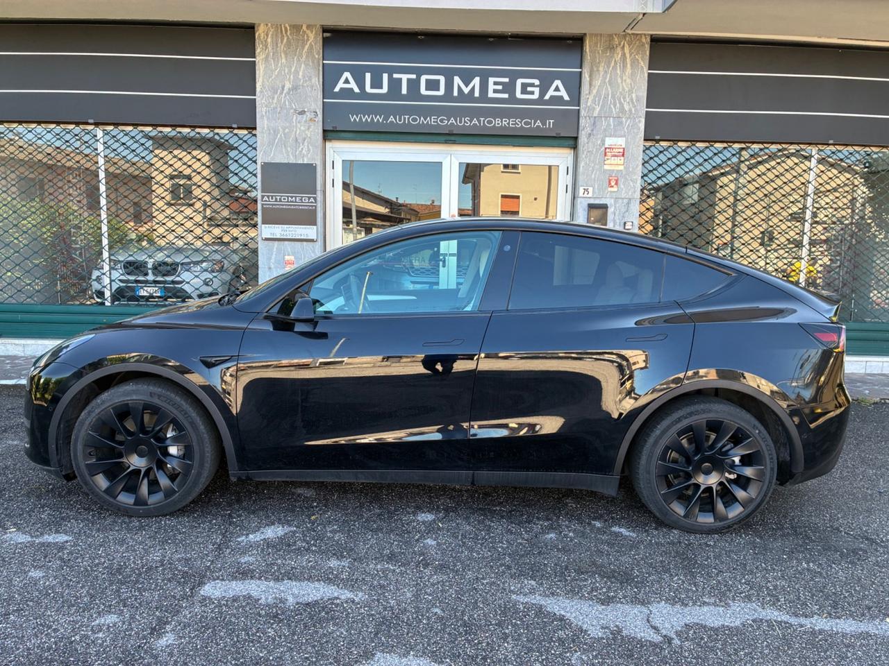 Tesla Model Y Long Range Dual Motor Aziendale