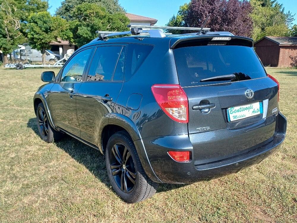 Toyota RAV 4 2.2 D-4D 177 CV Luxury Km 75.000
