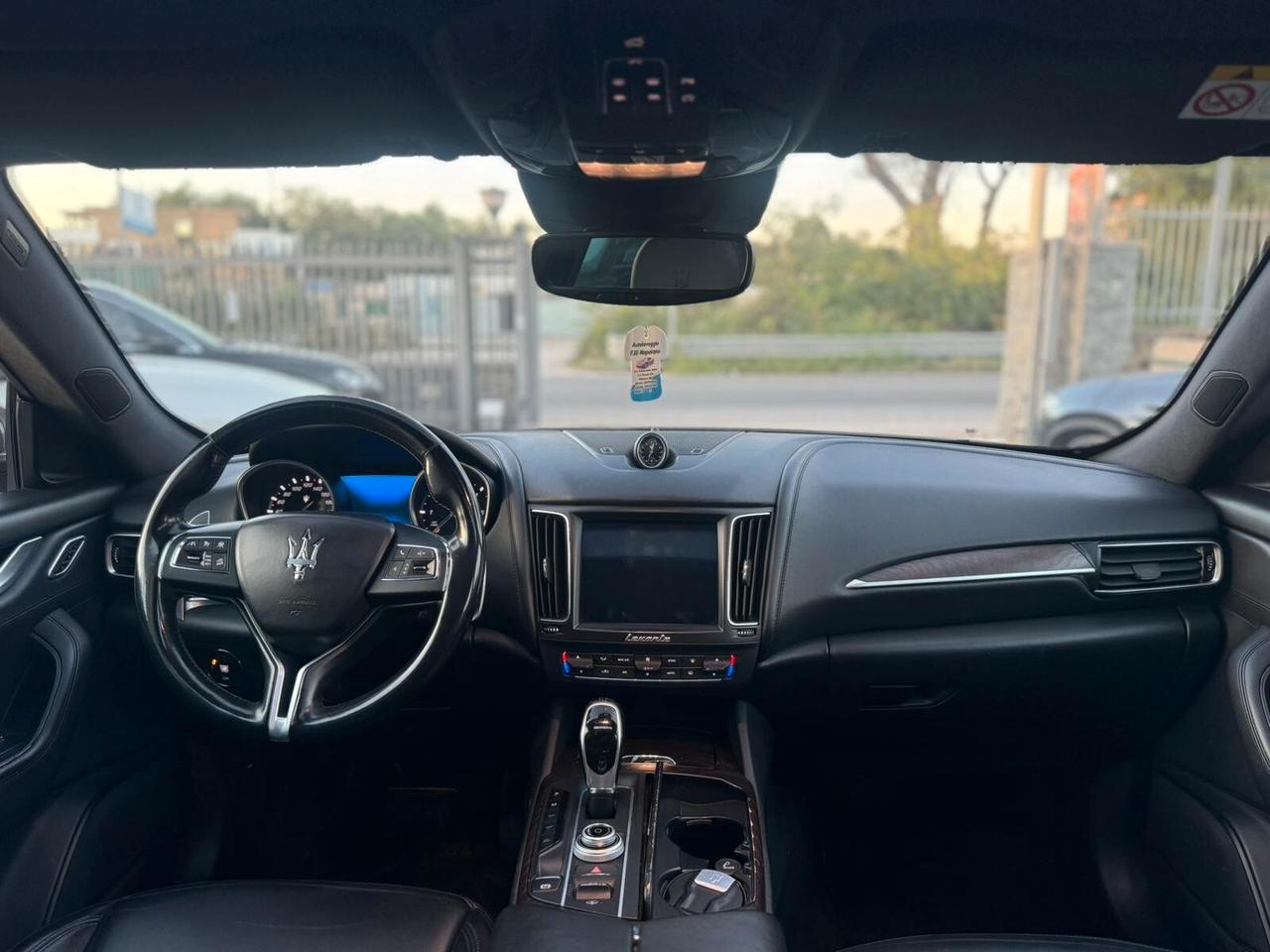 Maserati Levante Granlusso TETTO APRIBILE