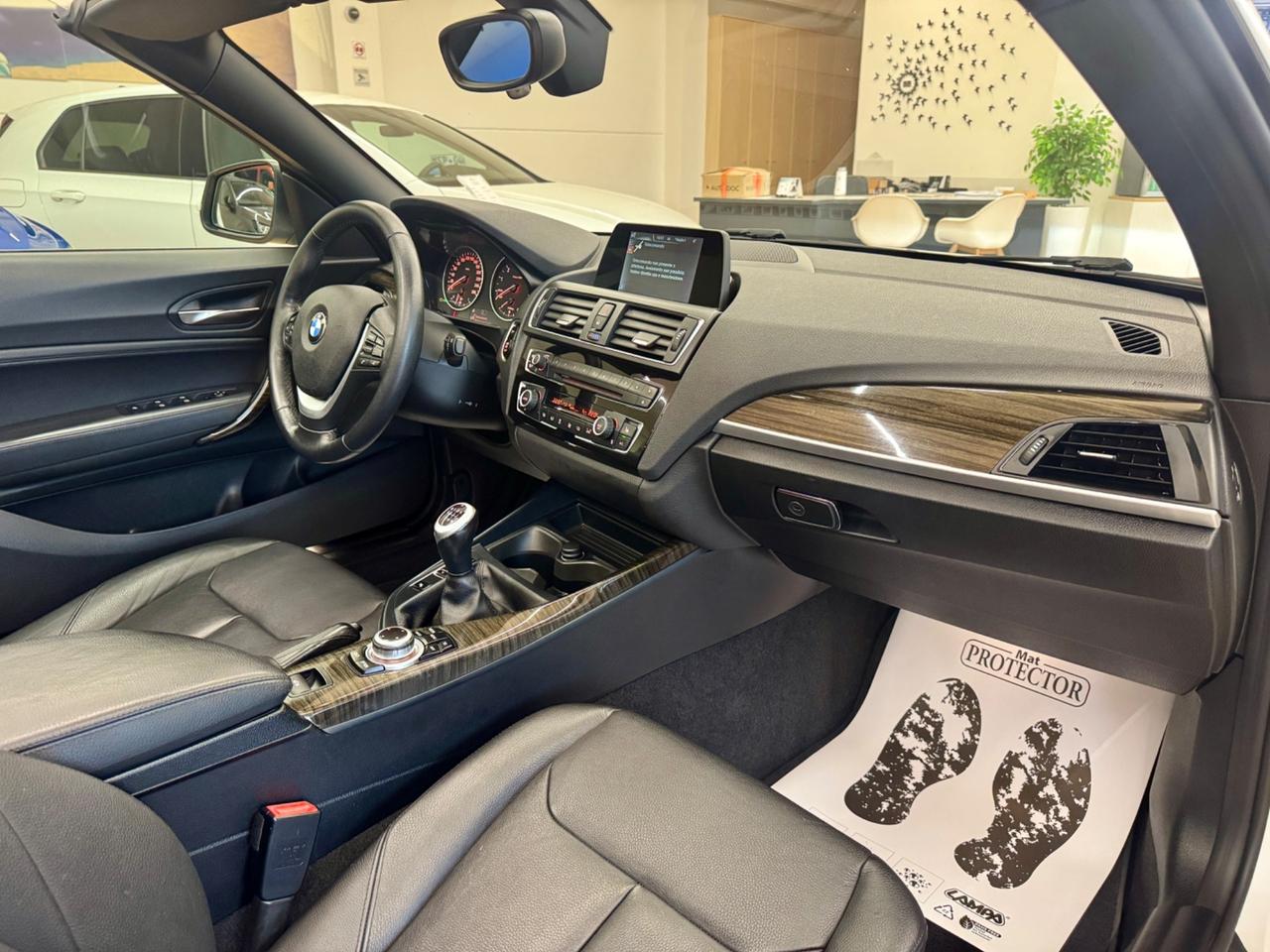 Bmw 220 220i Cabrio LUXURY SPORT