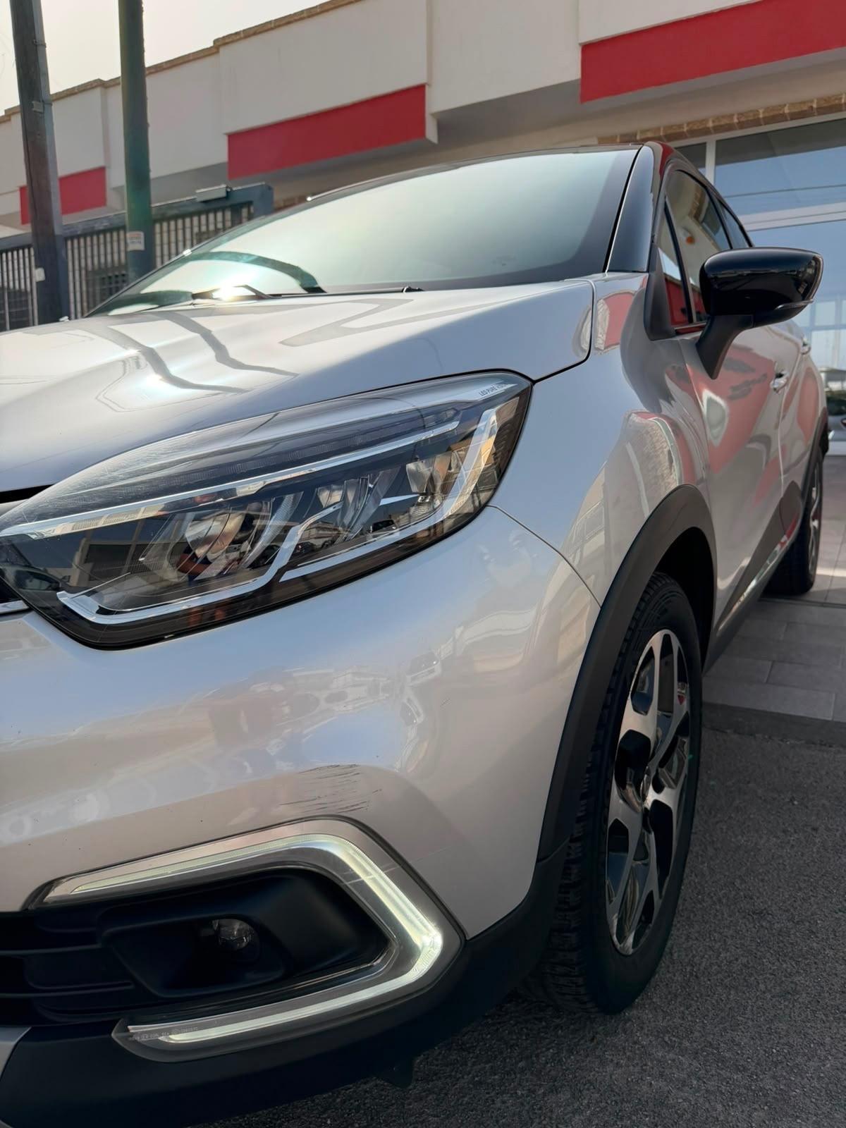 Renault Captur 90 CV Sport Edition-2019
