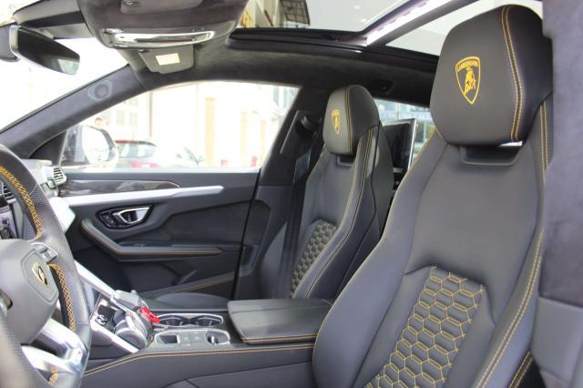 Lamborghini Urus 4.0 V8 auto Full Carbon-Tetto-TV-BANGOLUFSEN