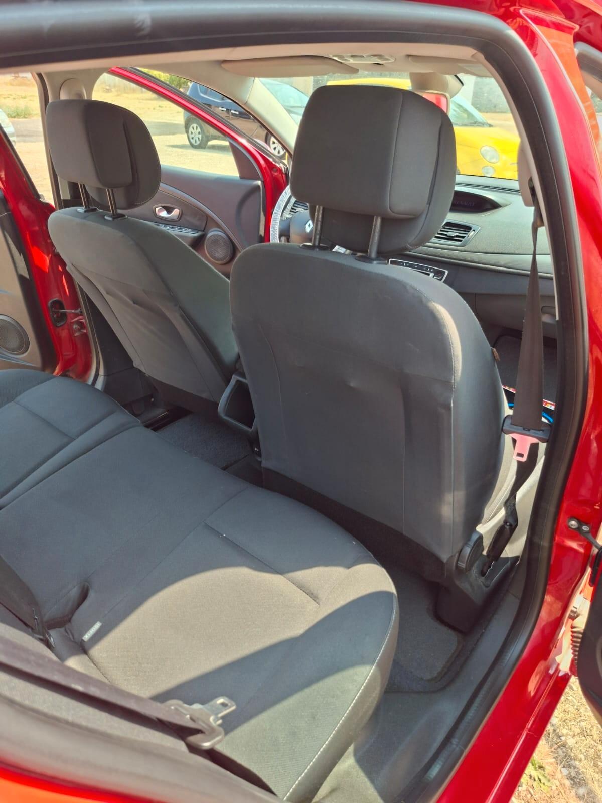 Renault Megane 1.5 dCi 90CV GANCIO TRAINO