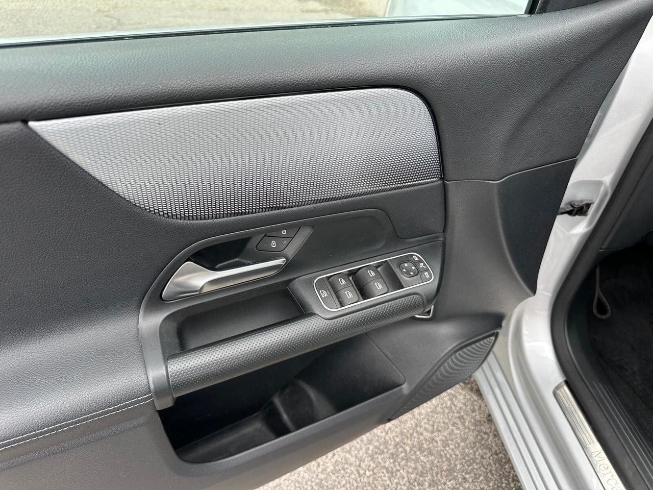 Mercedes-benz B 180 B 180 d Sport Plus