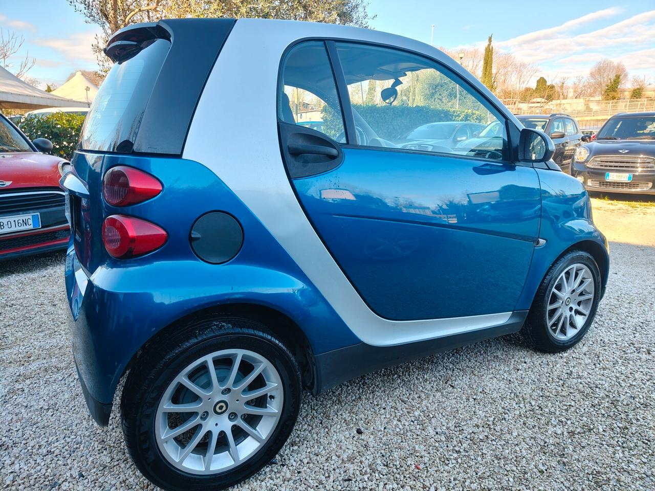 Smart ForTwo 1000 62 kW coupé solo 87000km