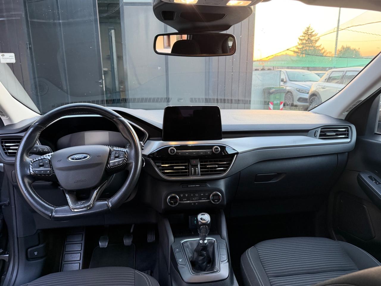 Ford Kuga 2.0 EcoBlue Hybrid 150 CV 2WD ST-Line