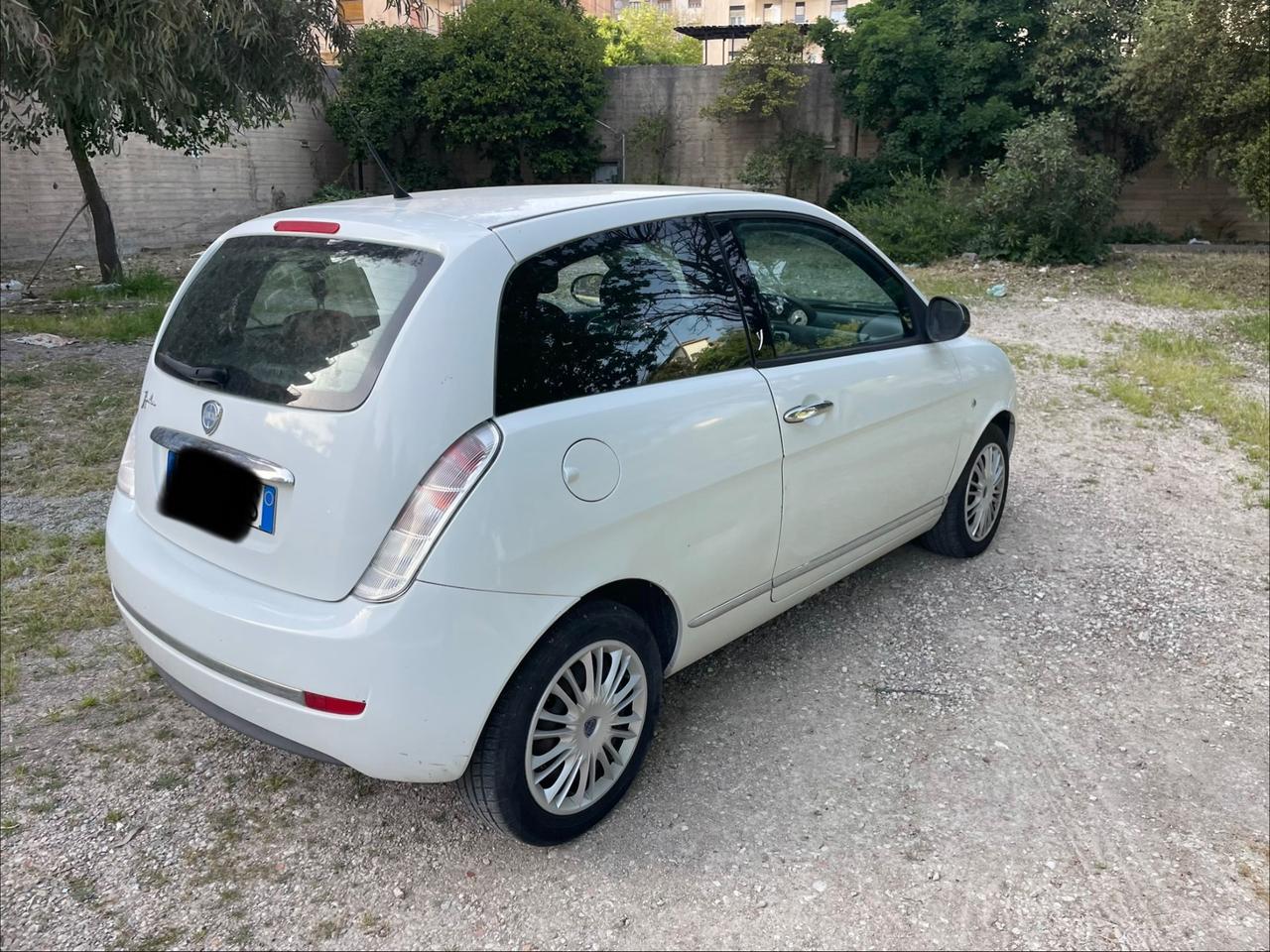Lancia Ypsilon 1.2 Platino