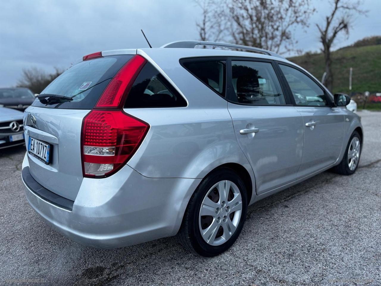 KIA cee d Sp. Wag. 1.4 90 CV EX Bi-Fuel