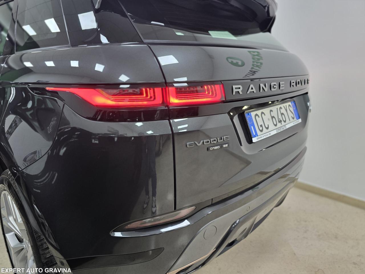 RANGE ROVER EVOQUE HSE 2.0cc 180cv R-DYNAMIC