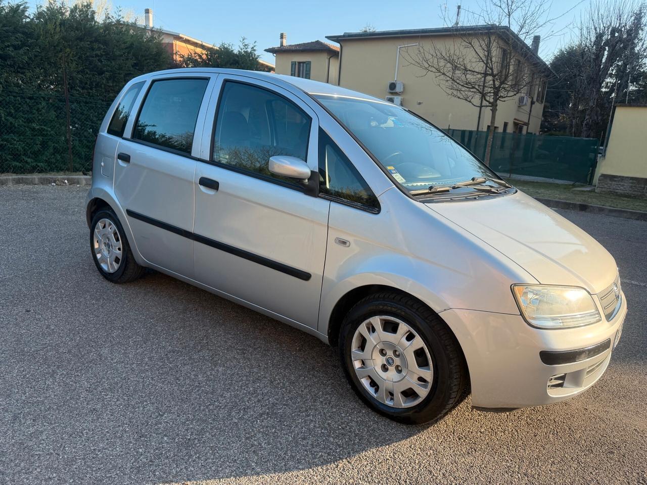 Fiat Idea 1.4 - NEOPATENTATI - 12 MESI DI GARANZIA -