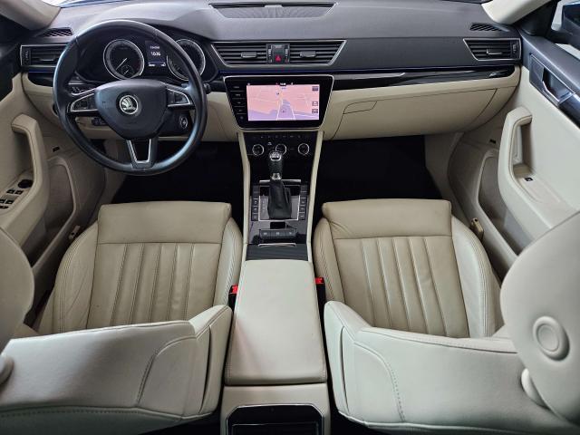 Skoda Superb Superb Wagon 2.0 tdi Laurin 4x4