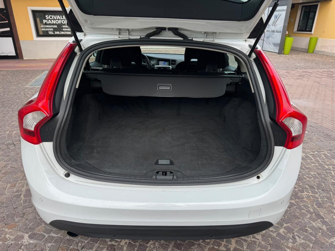 Volvo V60 D3 Kinetic