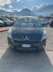 Peugeot 5008 2.0 HDi 150CV Féline