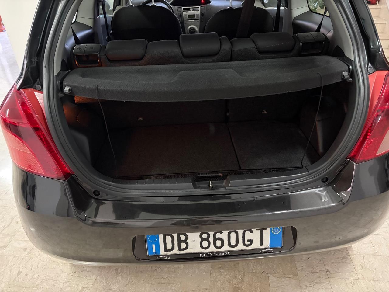 Toyota Yaris 1.0 131000 KM “COME NUOVA”