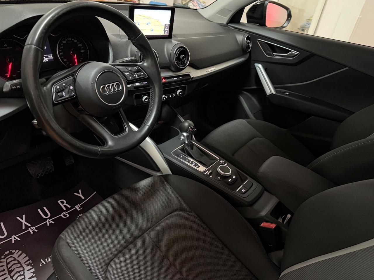 Audi Q2 30 1.6 tdi Admired s-tronic