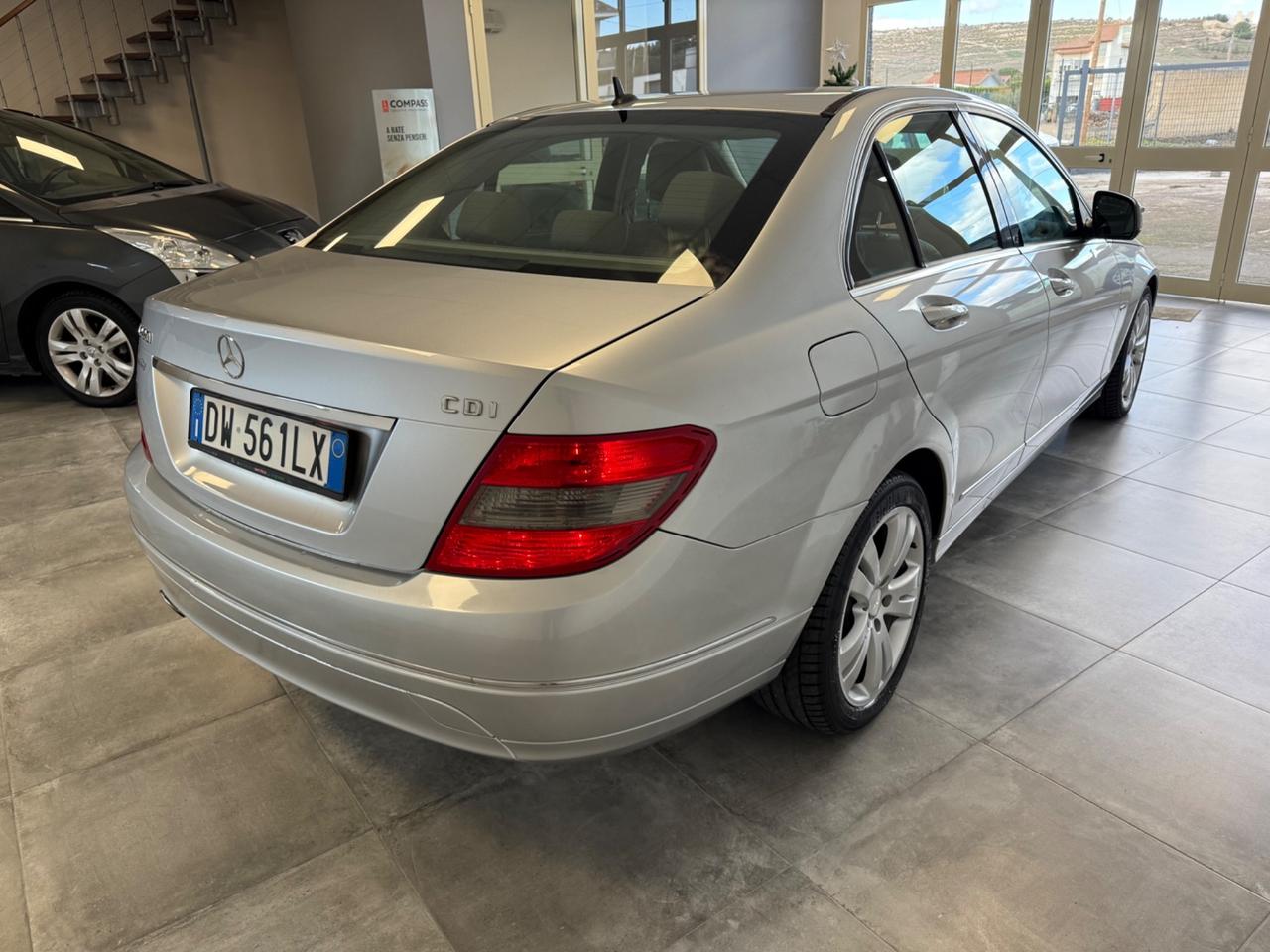 Mercedes-benz C 220 CDI BlueEFFICIENCY Avantgarde