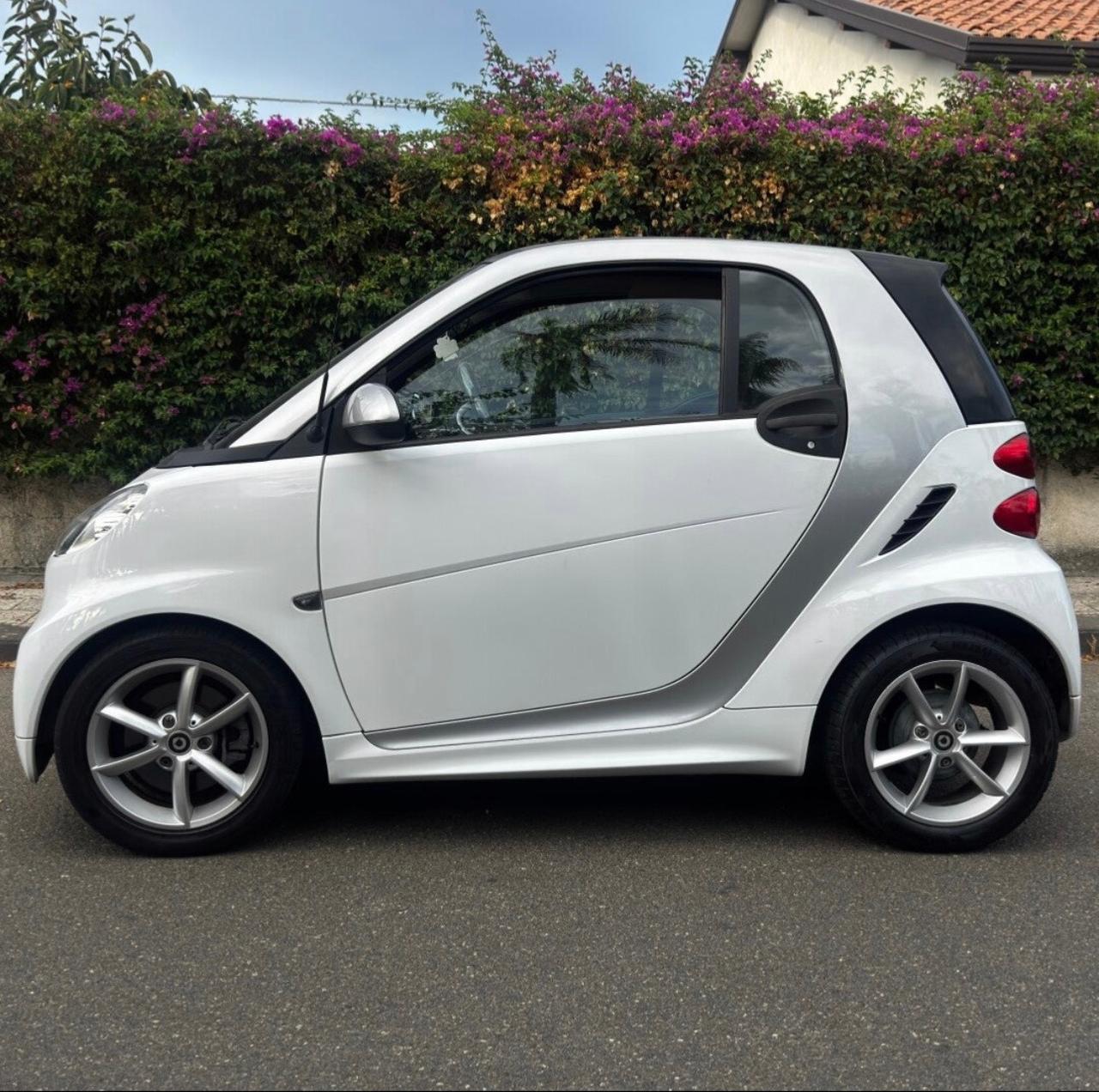 Smart ForTwo 800 40 kW passion cdi 2012