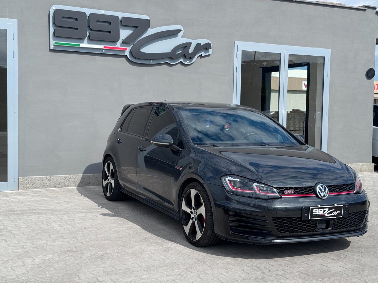 Volkswagen Golf GTI Performance 2.0 TSI DSG 5p. BlueMotion Technology