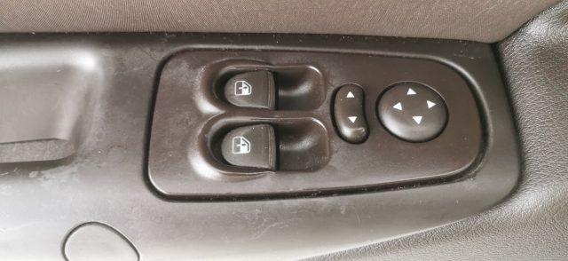 LANCIA Ypsilon 1.2 Oro