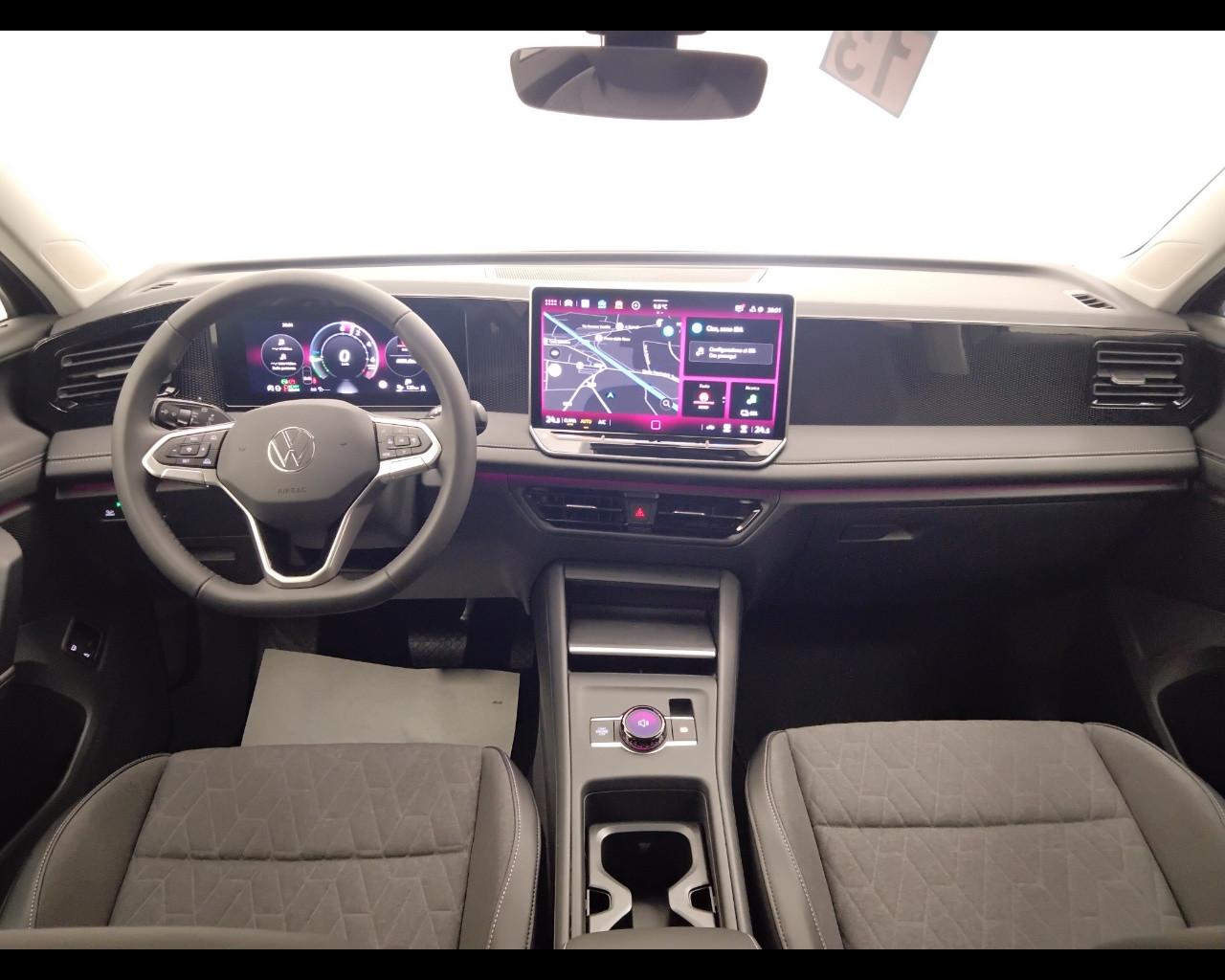 VOLKSWAGEN Tiguan III 2024 - Tiguan 1.5 tsi ehybrid Edition Plus 204cv dsg