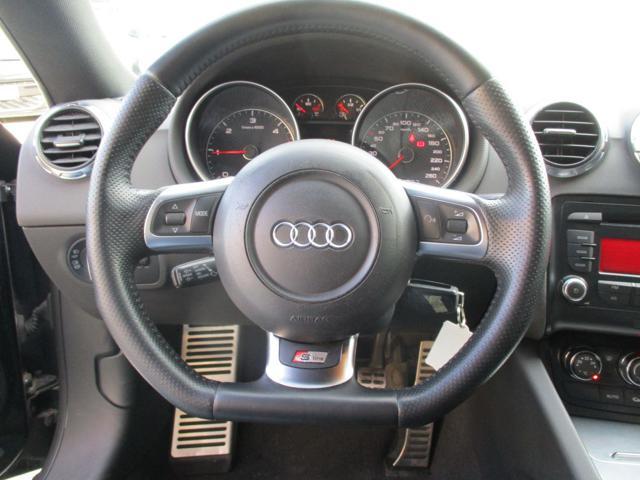 AUDI TT Coupé 2.0 TDI quattro Advanced