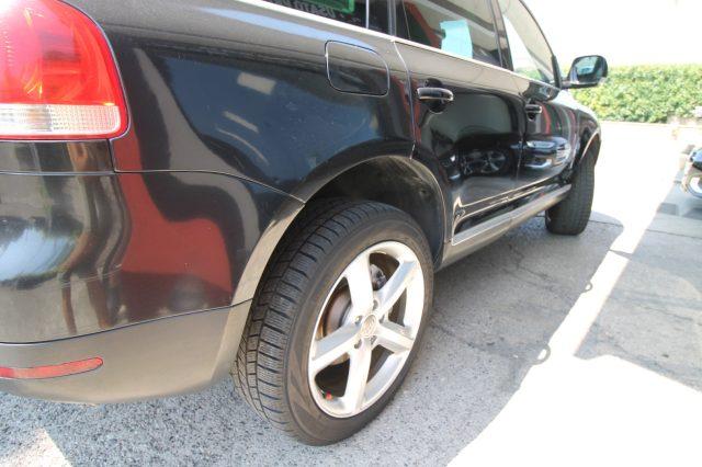 VOLKSWAGEN Touareg 3.0 V6 TDI DPF tiptronic Exclusive