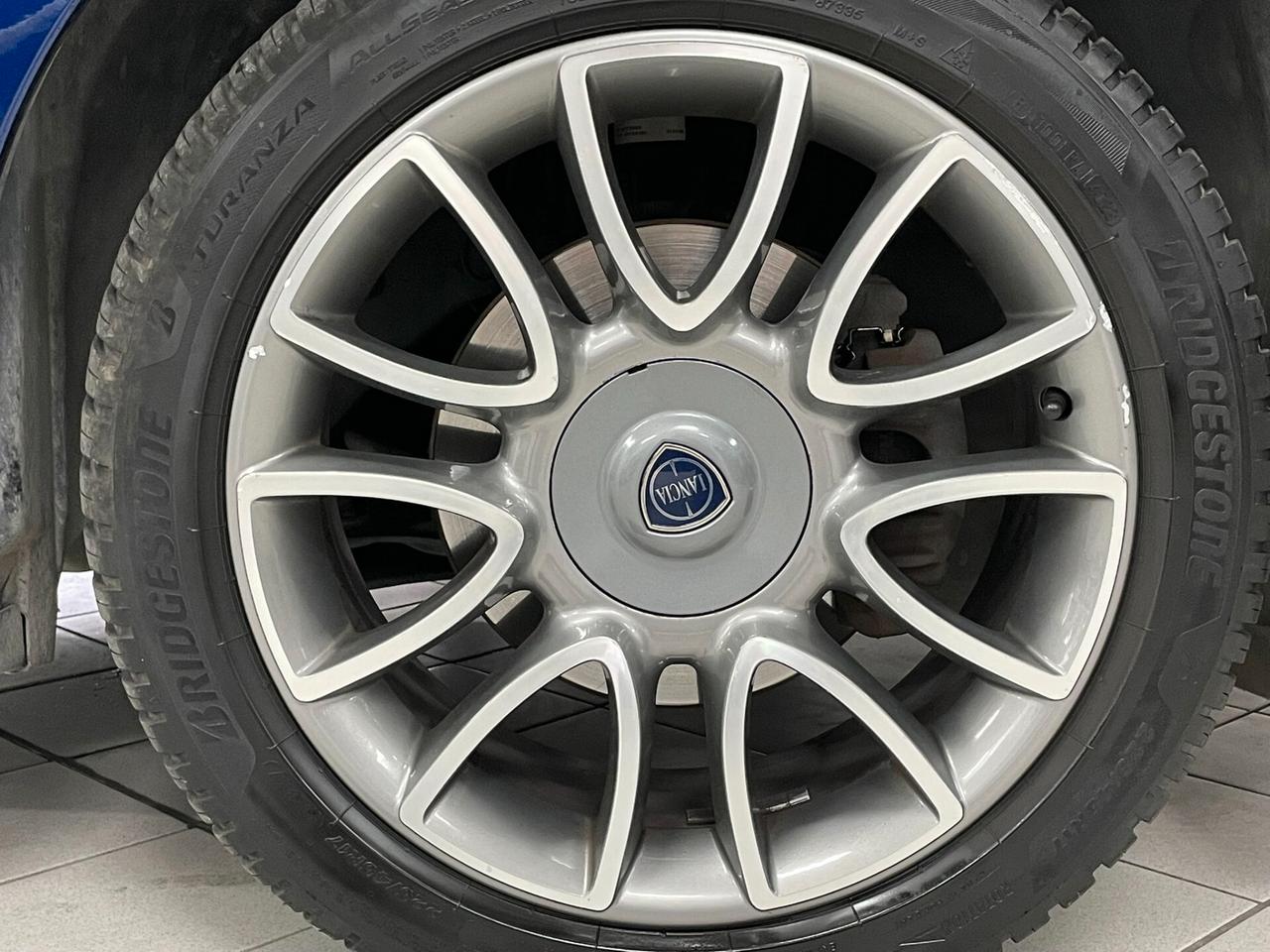 Lancia Delta 1.6 M-JET GOLD 105 CV DISTRIBUZIONE A KM 211000