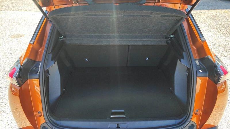 Peugeot 2008 BlueHDi 130 S&S EAT8 Allure Pack