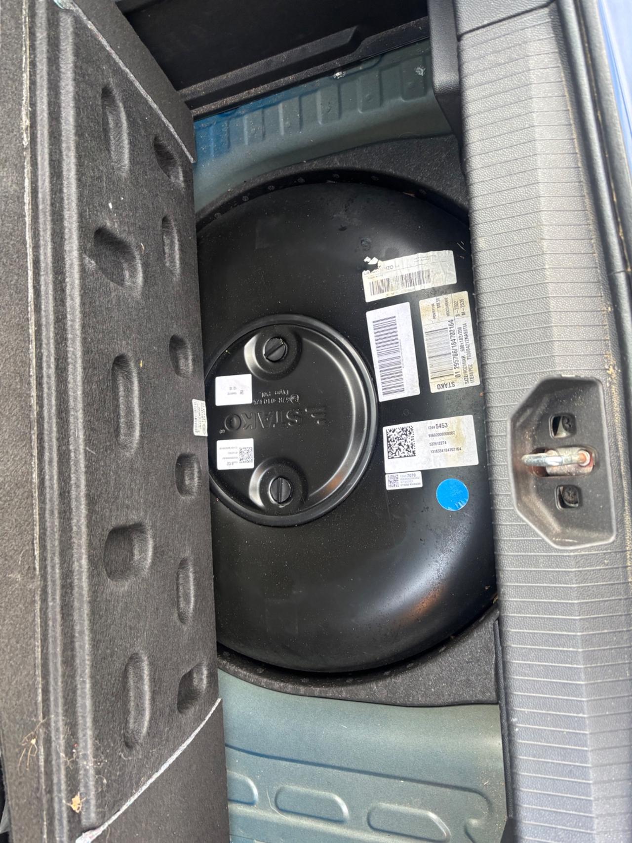 Opel Corsa 1.4 90CV GPL INCIDENTATA