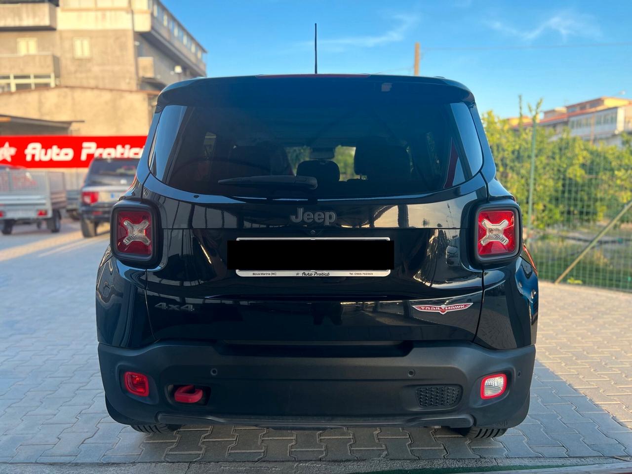 Jeep Renegade 2.0 Mjt 170CV 4WD Active Drive Low Trailhawk