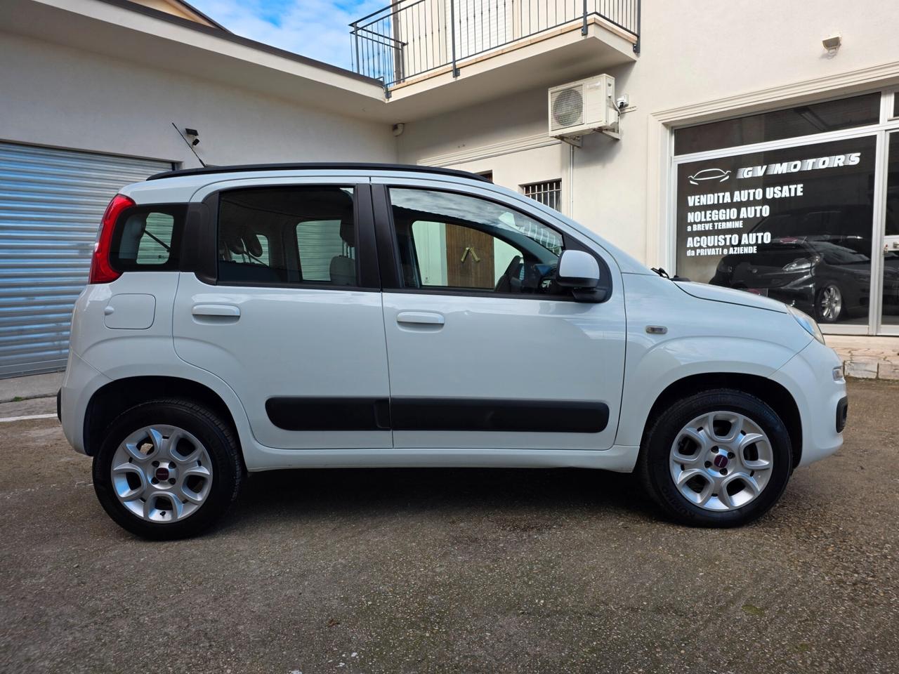 Fiat Panda 0.9 TwinAir Turbo Natural Power Lounge